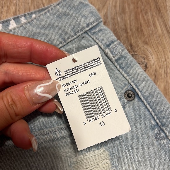 Volcom Women's 1991 Rolled Shorts Blue Drift Wash Shorts - Picture 10 of 12